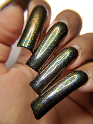 Image provided for Bee's Knees by a paid swatcher featuring the nail polish " Thank You for Choosing Me "
