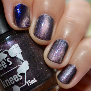 Image provided for Bee's Knees by a paid swatcher featuring the nail polish " Knight, Knave, Optimist "
