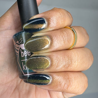 Image provided for Bee's Knees by a paid swatcher featuring the nail polish " Circle with Me "