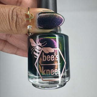 Image provided for Bee's Knees by a paid swatcher featuring the nail polish " Siren Song "