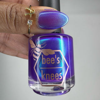 Image provided for Bee's Knees by a paid swatcher featuring the nail polish " Sea Hag Summer "
