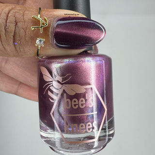 Image provided for Bee's Knees by a paid swatcher featuring the nail polish " Don't Clip my Wings "