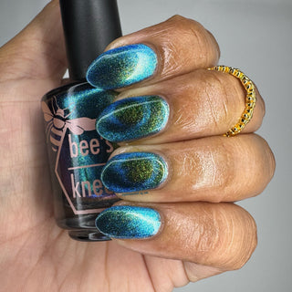 Image provided for Bee's Knees by a paid swatcher featuring the nail polish " The Pond Spirit "