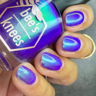 Image provided for Bee's Knees by a paid swatcher featuring the nail polish " Sea Hag Summer "