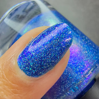 Image provided for Bee's Knees by a paid swatcher featuring the nail polish " Thalassophilia "