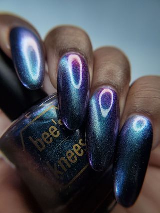 Image provided for Bee's Knees by a paid swatcher featuring the nail polish " Outplayed "