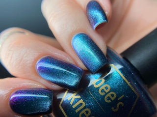 Image provided for Bee's Knees by a paid swatcher featuring the nail polish " Outplayed "