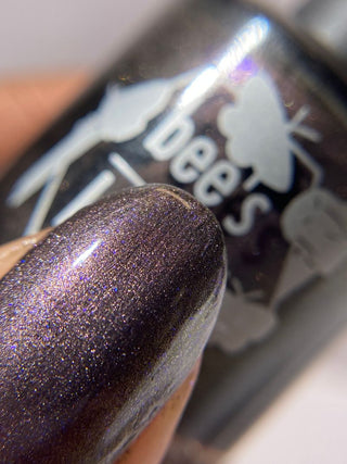 Image provided for Bee's Knees by a paid swatcher featuring the nail polish " Knight, Knave, Optimist "