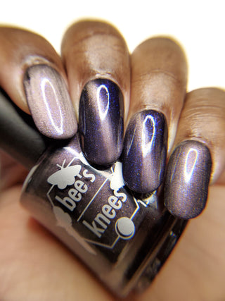 Image provided for Bee's Knees by a paid swatcher featuring the nail polish " Knight, Knave, Optimist "