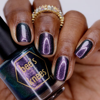 Image provided for Bee's Knees by a paid swatcher featuring the nail polish " Discord "