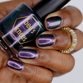 Image provided for Bee's Knees by a paid swatcher featuring the nail polish " Discord "
