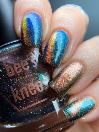 Image provided for Bee's Knees by a paid swatcher featuring the nail polish " Choose Life "