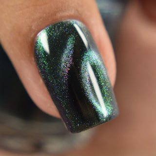 Image provided for Bee's Knees by a paid swatcher featuring the nail polish " Midnight Yoga and Seaweed "